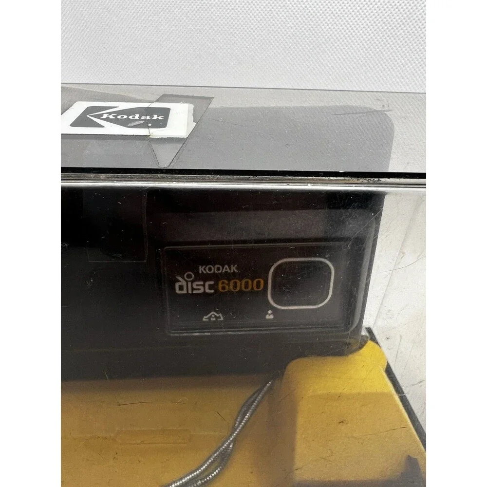 KODAK 6000 Disc Film Camera Vintage 1980s Retro w/ Display Case UNTESTED